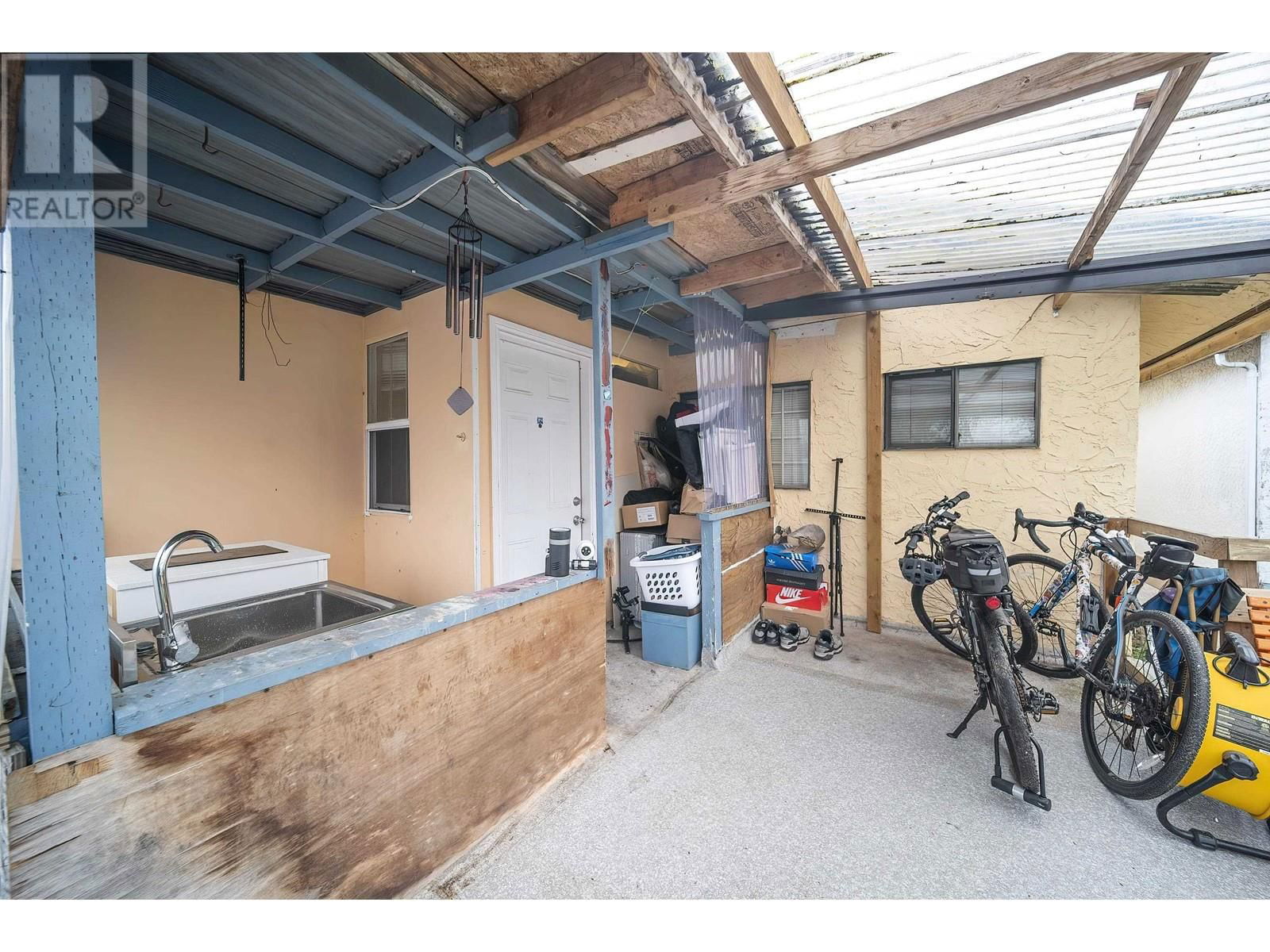 4940 KILLARNEY STREET Image 24