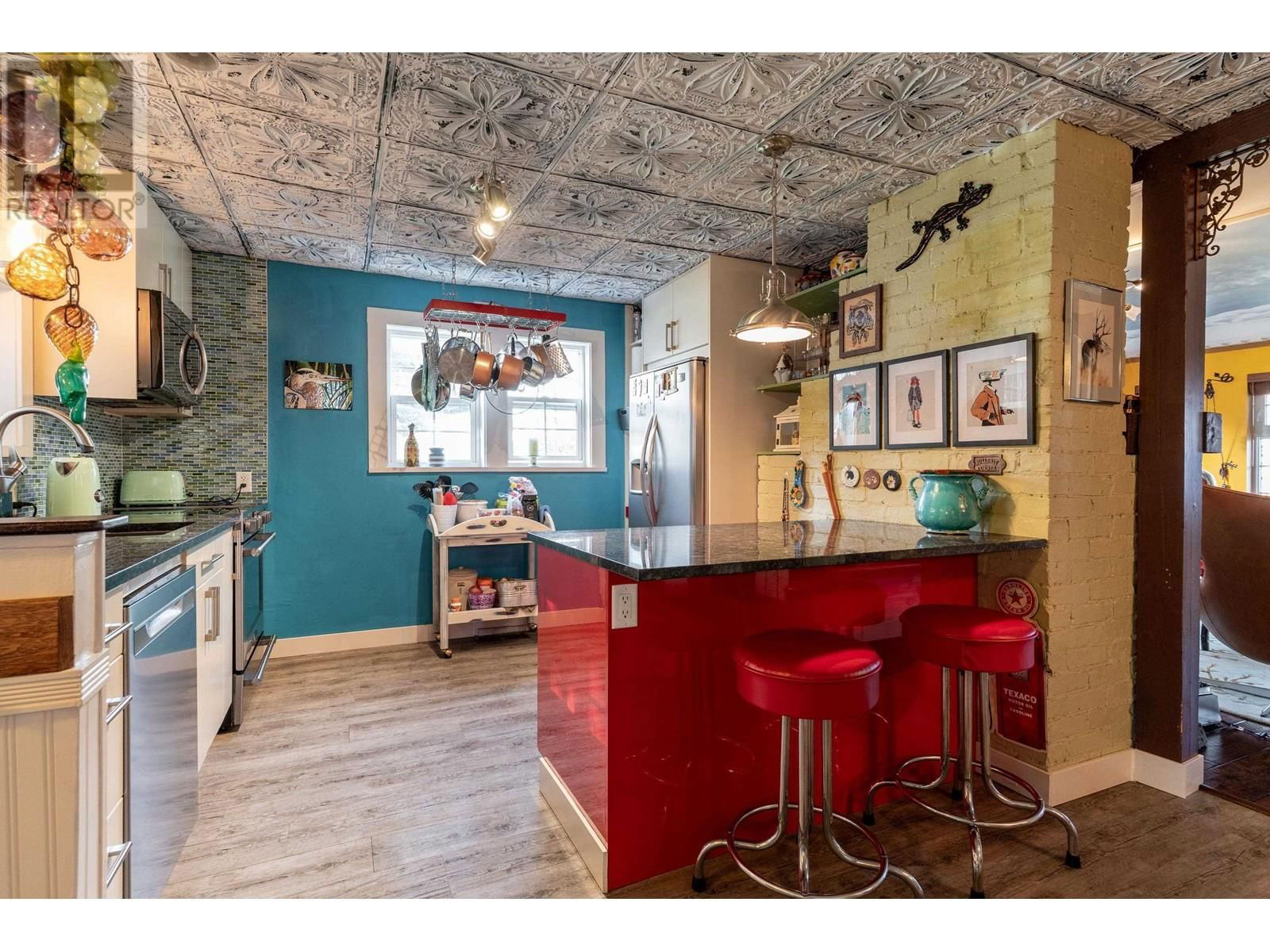 2212 BROOKMOUNT AVENUE Image 3