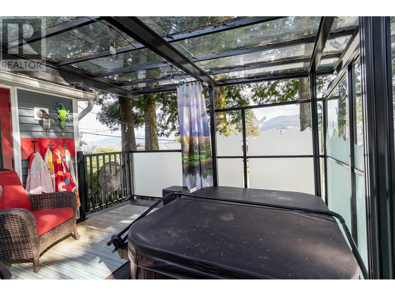 2212 BROOKMOUNT AVENUE Image 30