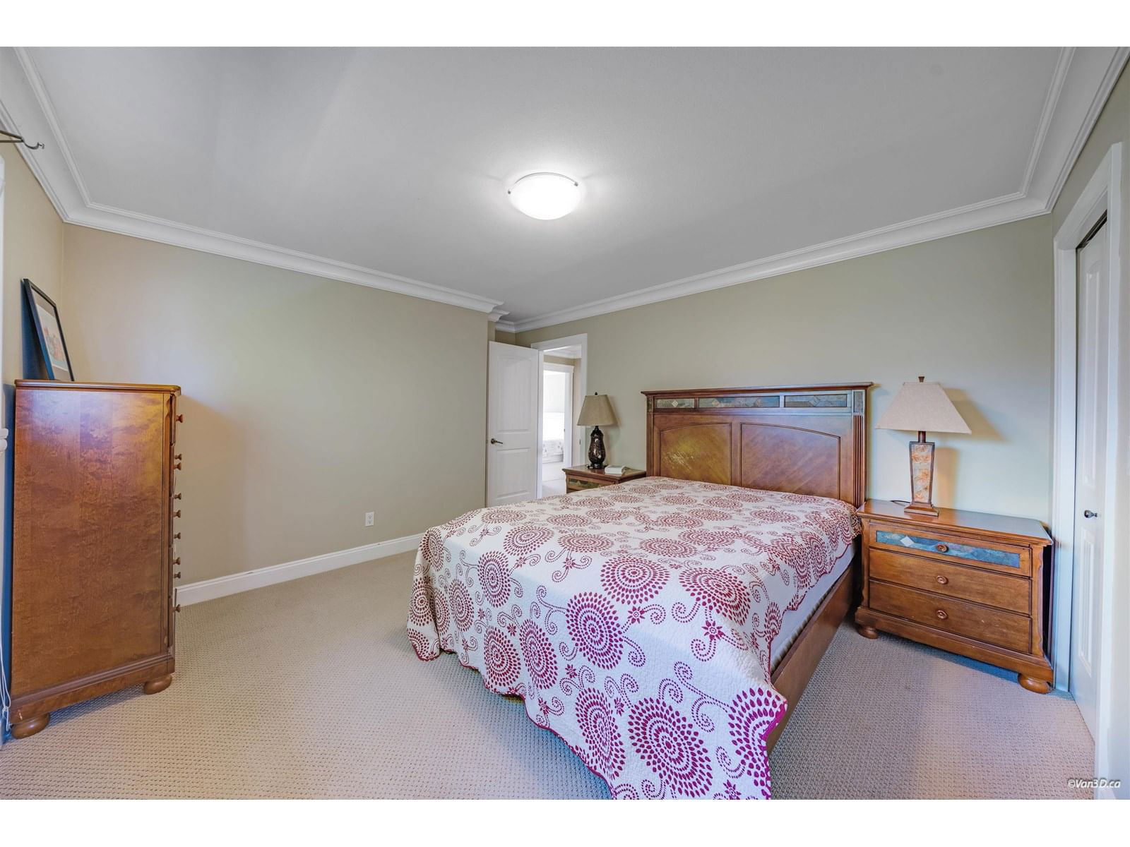 2255 135A Image 37