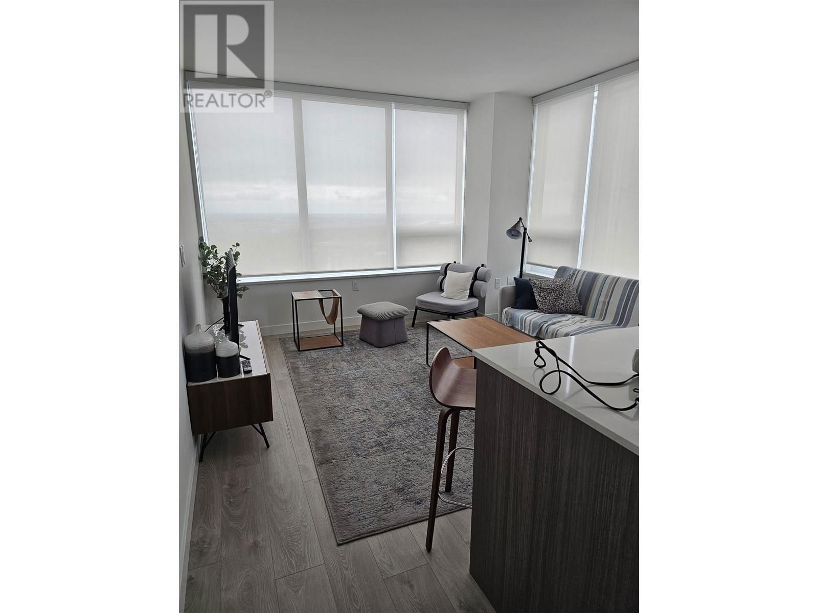2807 - 6463 SILVER AVENUE Image 10