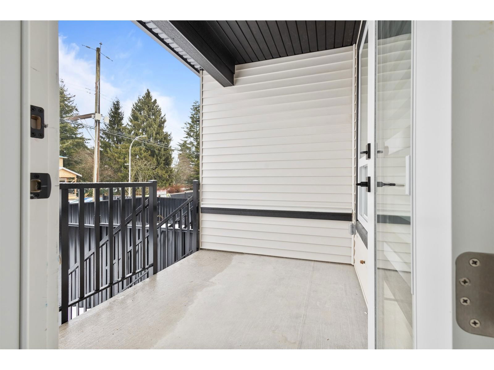 32545 HIGGINBOTTOM Image 15