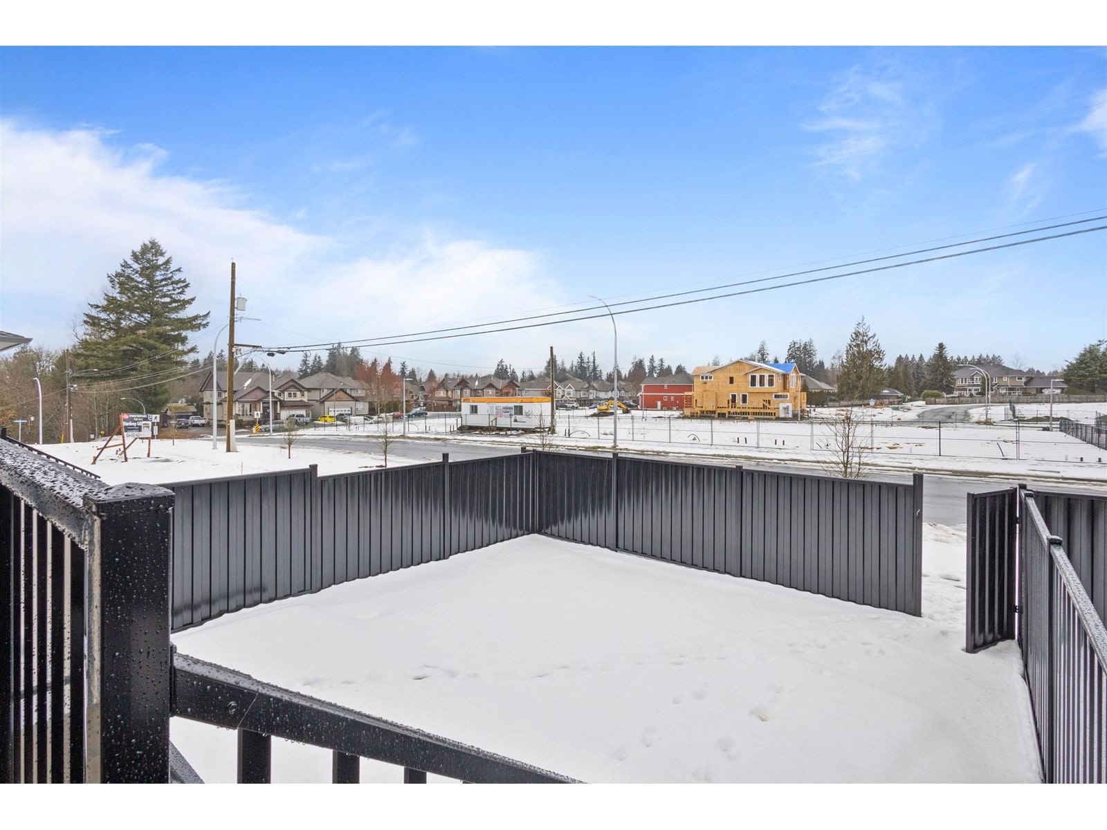 32545 HIGGINBOTTOM Image 16