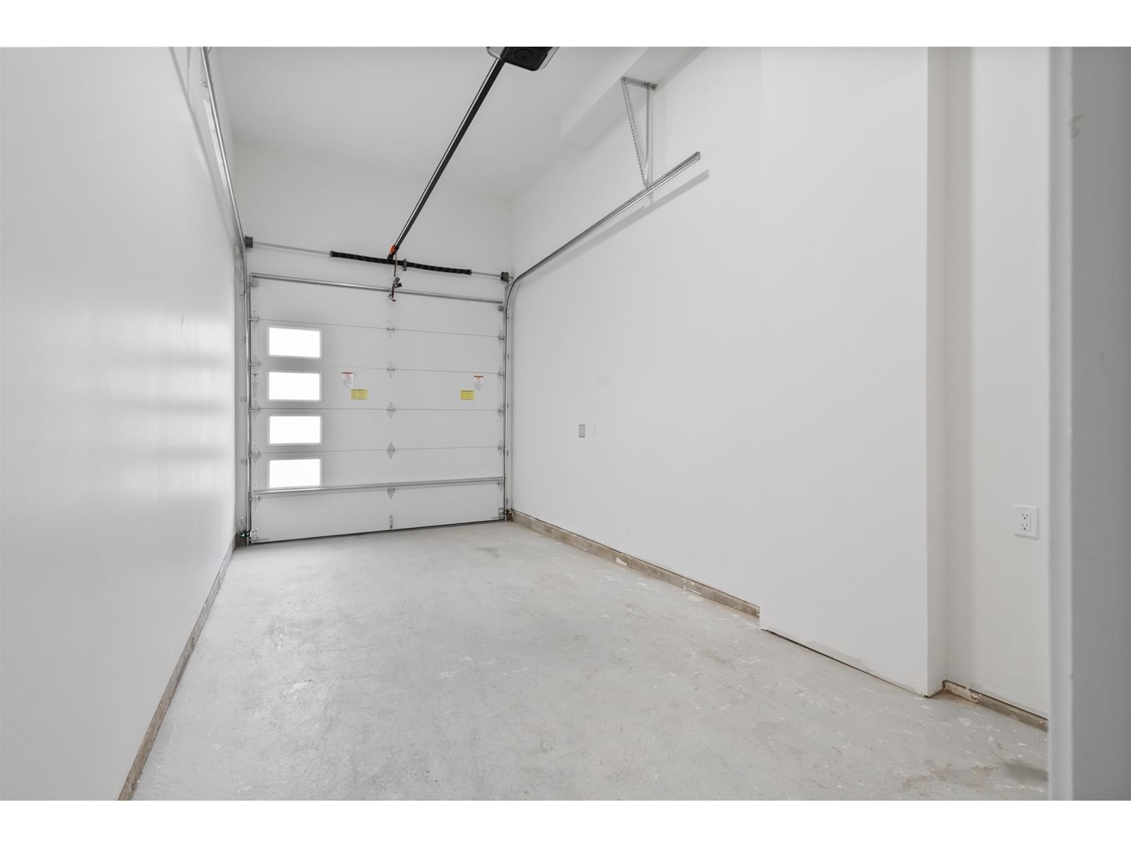 32545 HIGGINBOTTOM Image 39