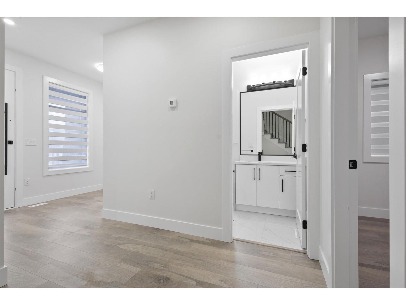 32545 HIGGINBOTTOM Image 7