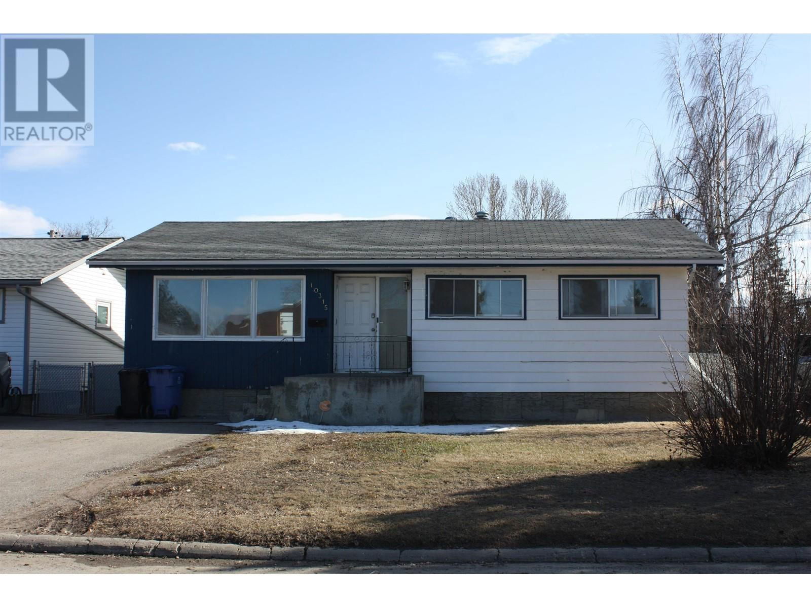 10315 105 AVENUE Image 40
