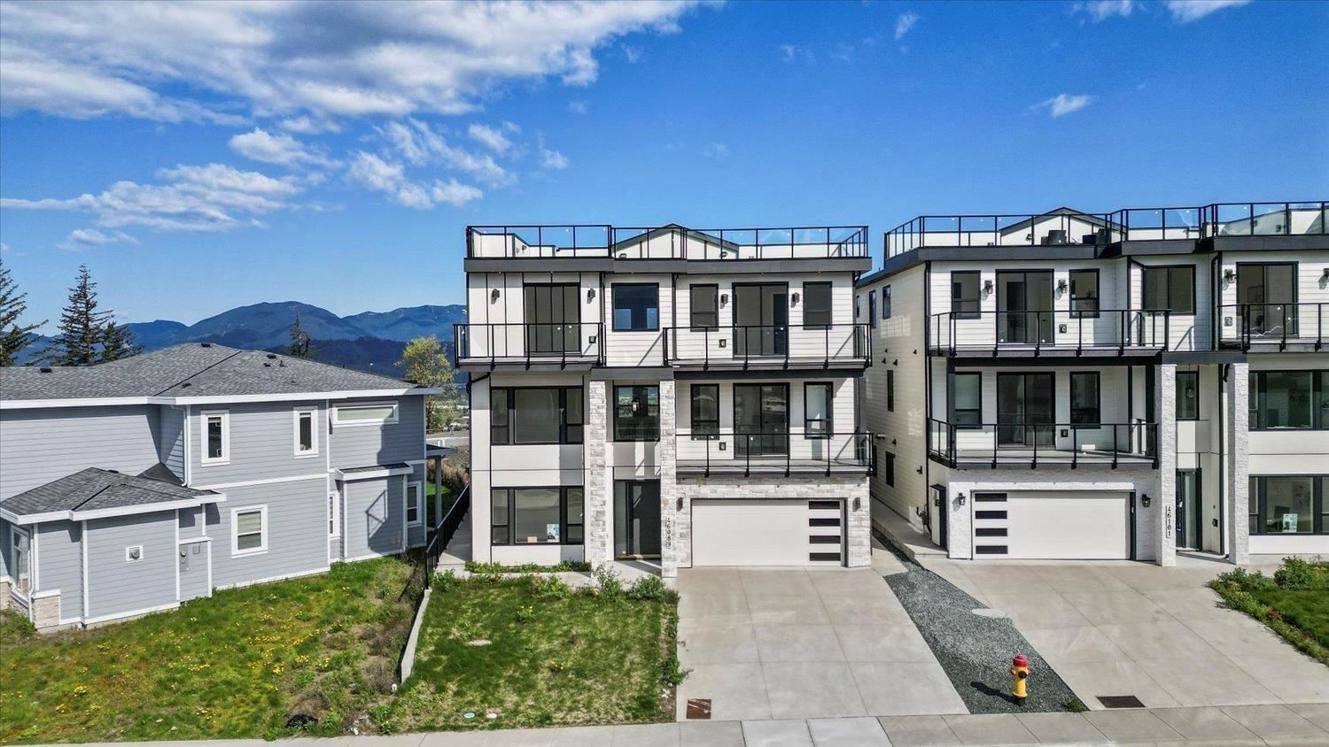 46089 CRESTVIEW DRIVE Image 2