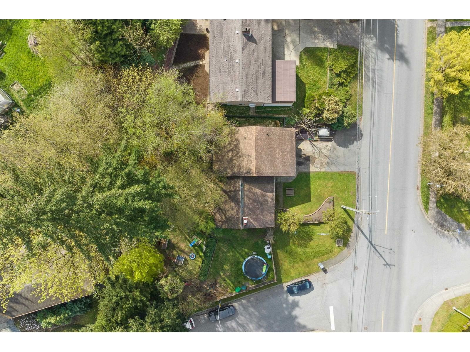 3238 SADDLE Image 35