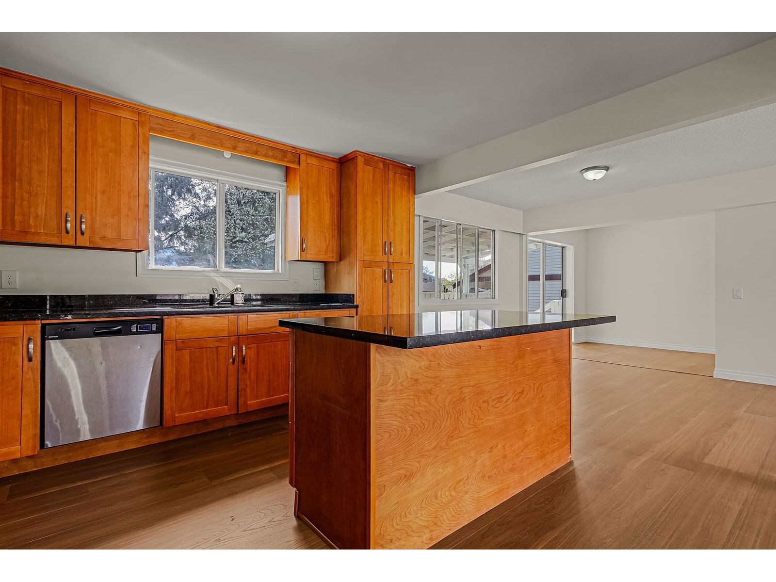 45960 STEVENSON ROAD Image 6