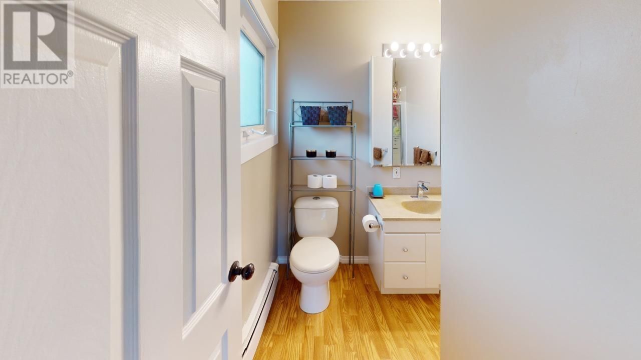 9308 112 AVENUE Image 11