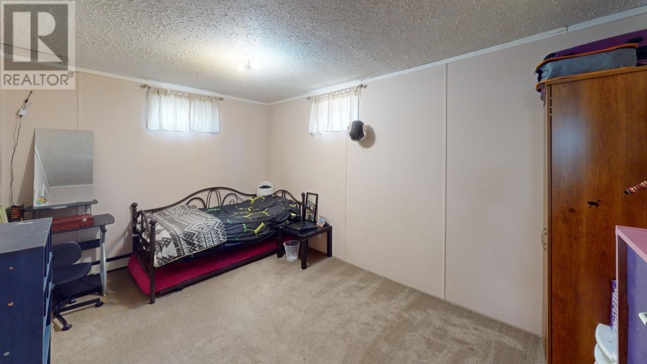 9308 112 AVENUE Image 14