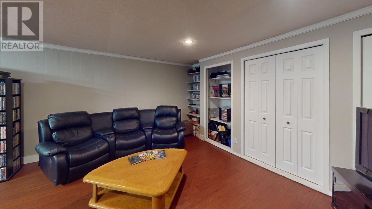 9308 112 AVENUE Image 24