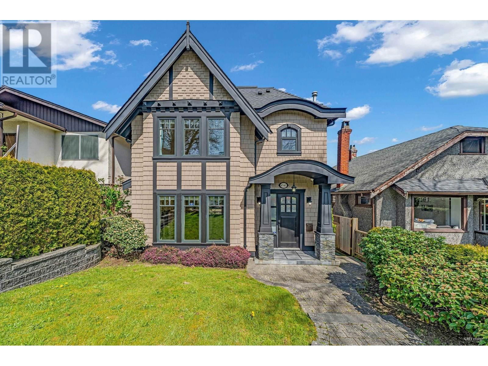 4541 W 5TH AVENUE Image 2
