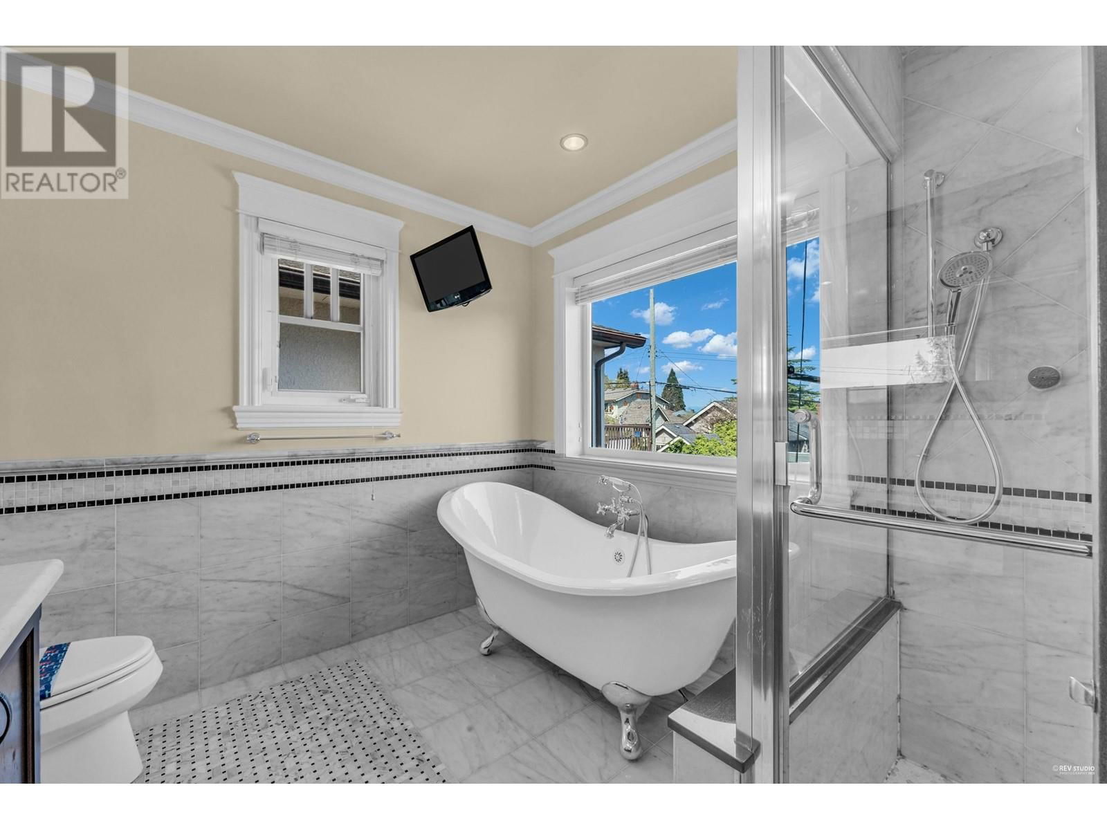 4541 W 5TH AVENUE Image 23