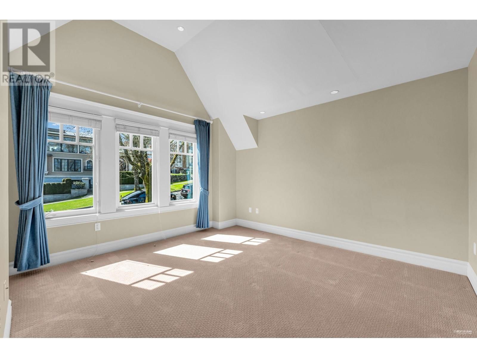 4541 W 5TH AVENUE Image 24