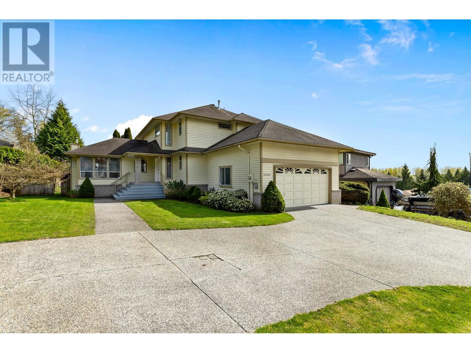 23460 108B AVENUE Image 1