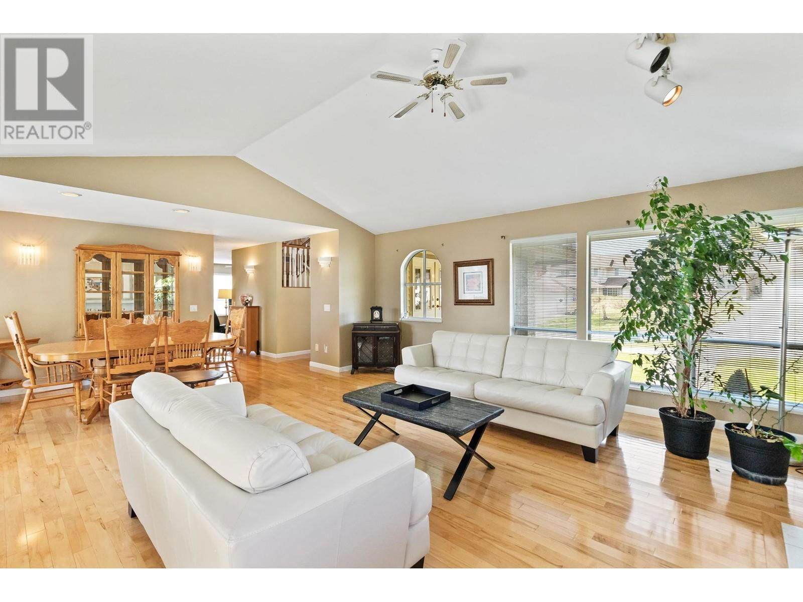 23460 108B AVENUE Image 11