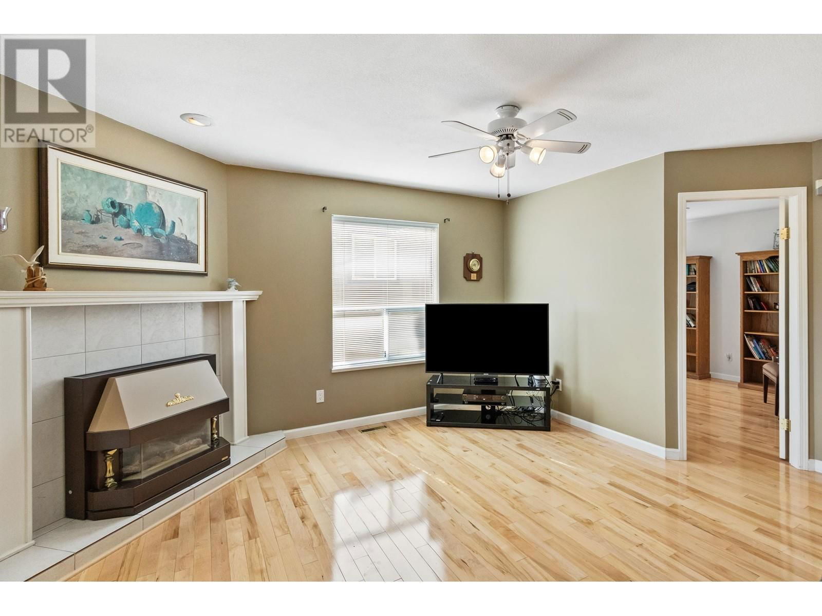 23460 108B AVENUE Image 16
