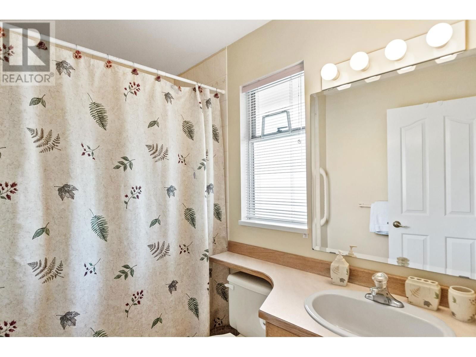 23460 108B AVENUE Image 25
