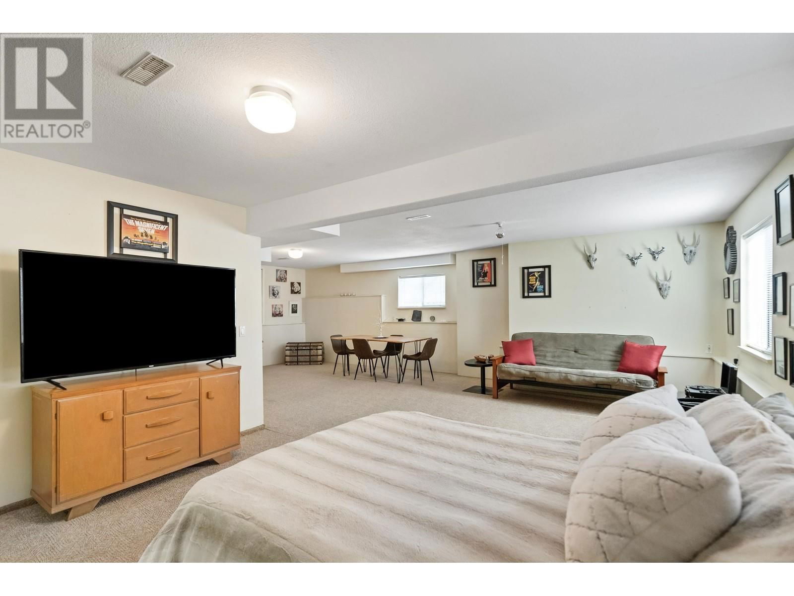 23460 108B AVENUE Image 28