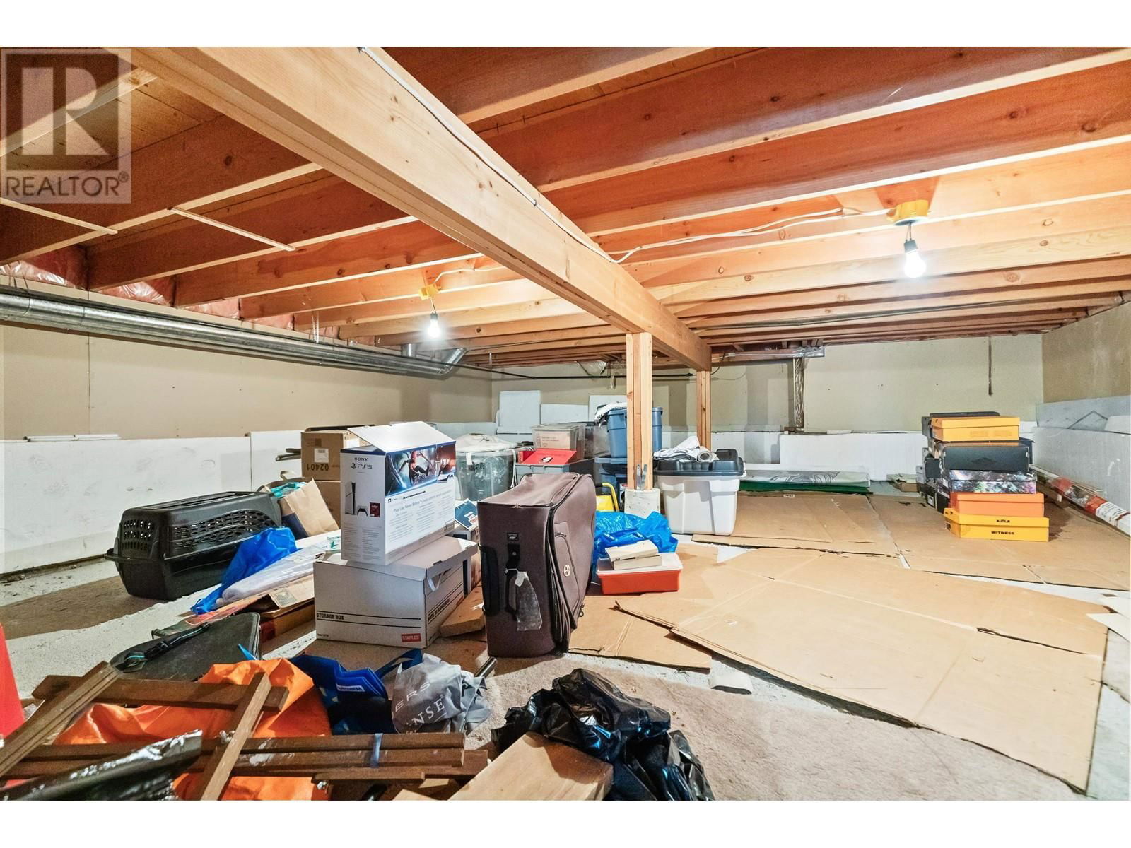 23460 108B AVENUE Image 30