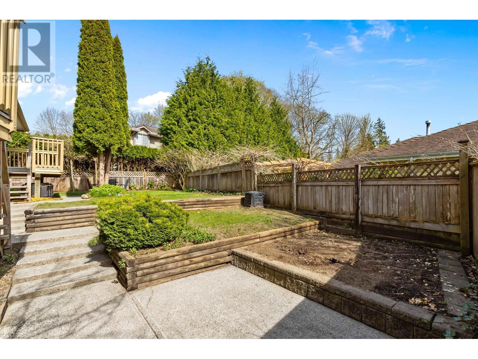 23460 108B AVENUE Image 38
