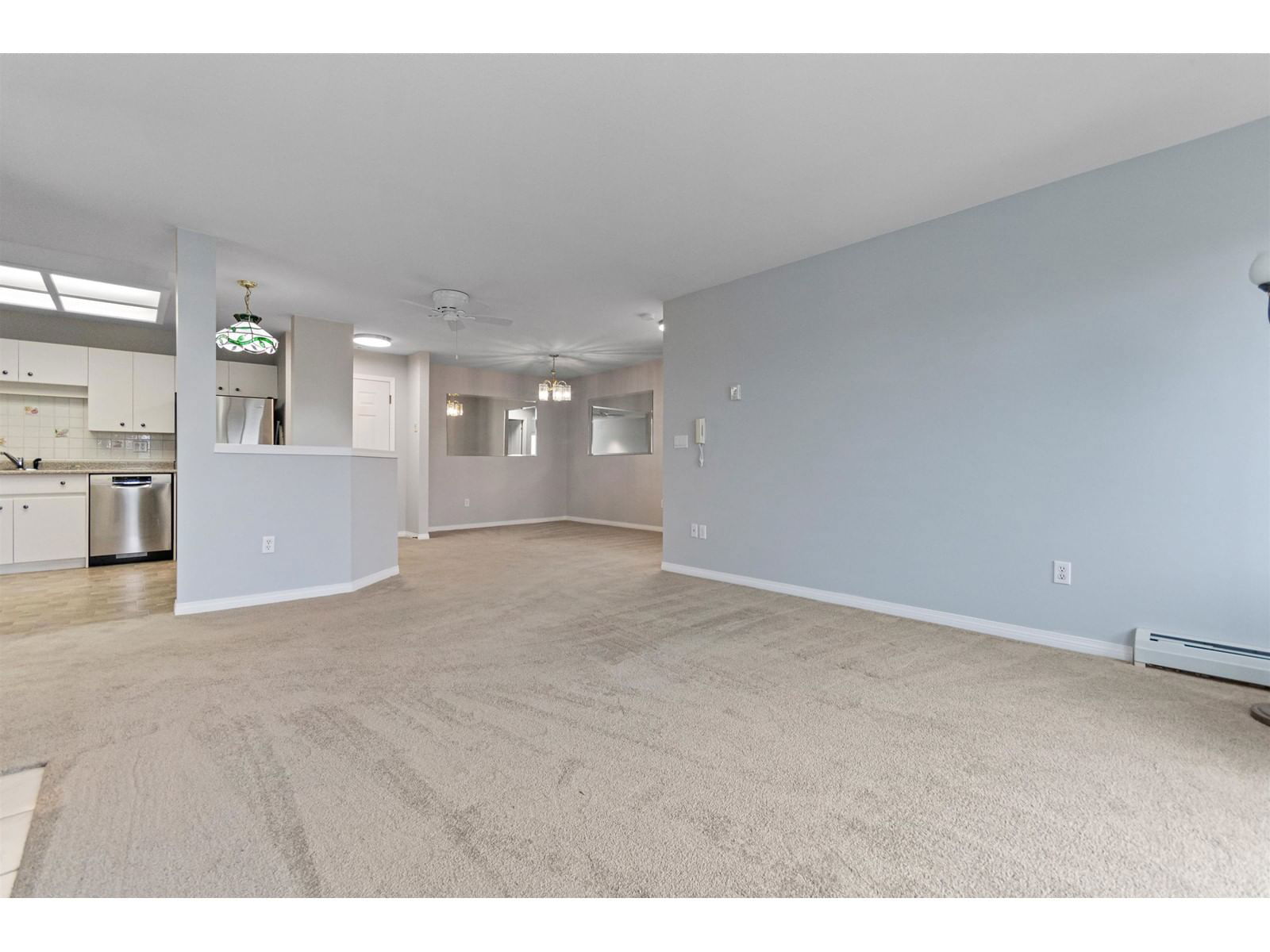 313 - 7685 AMBER DRIVE Image 15