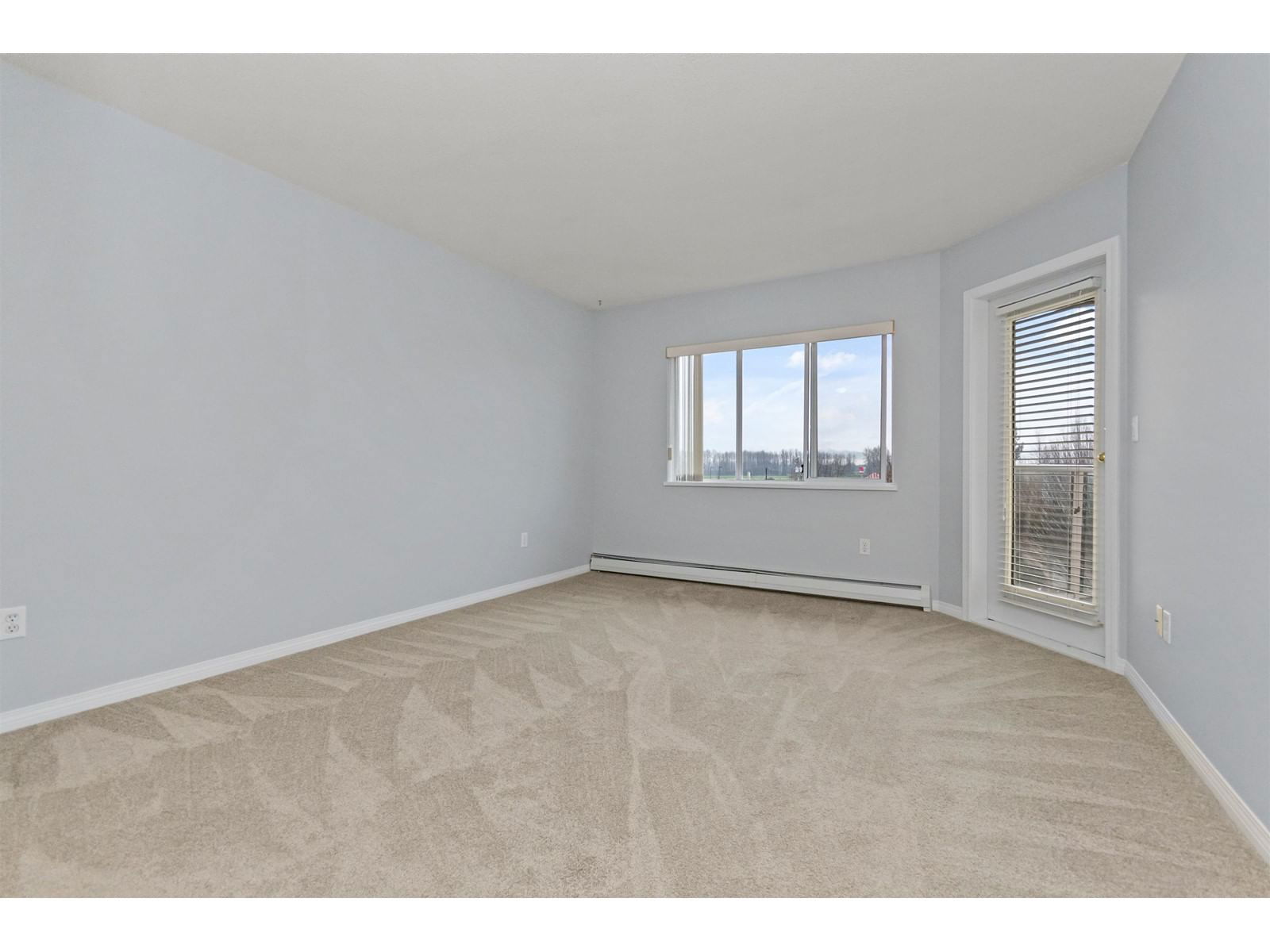 313 - 7685 AMBER DRIVE Image 18