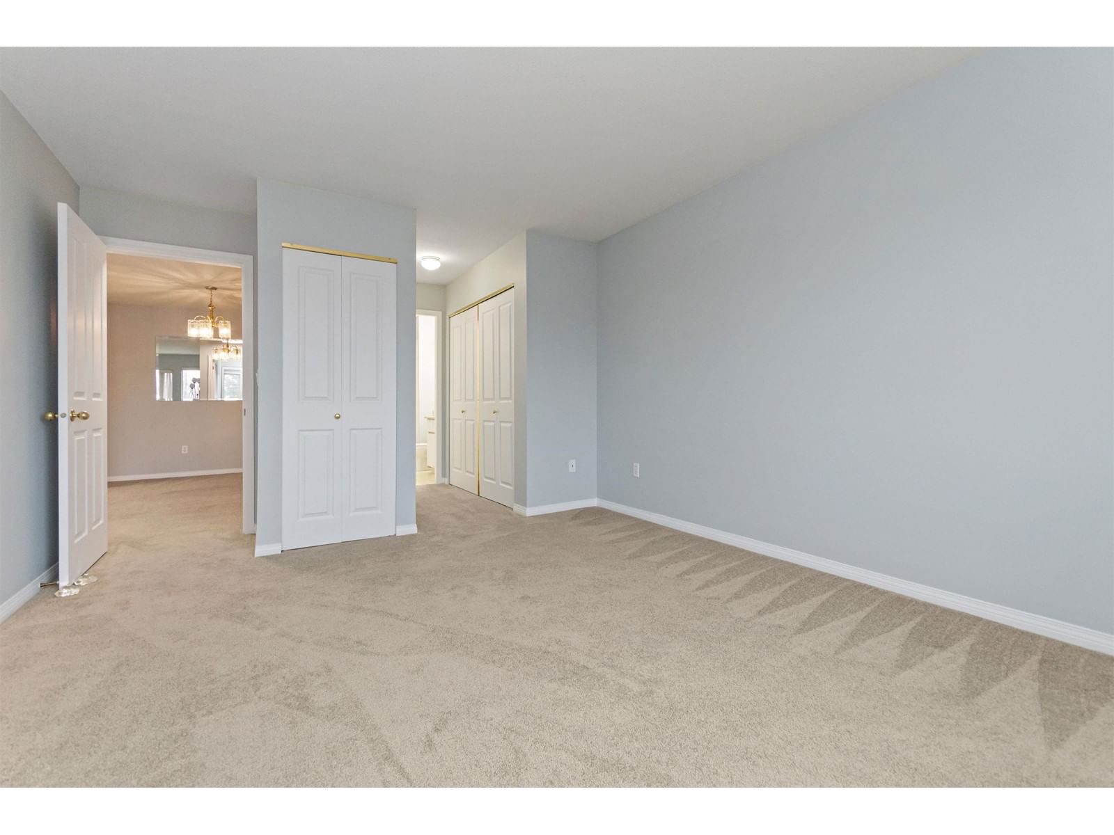 313 - 7685 AMBER DRIVE Image 20