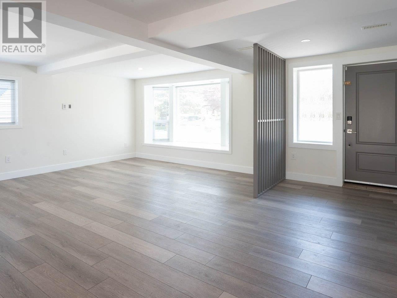 5379 RAWLINS CRESCENT Image 15