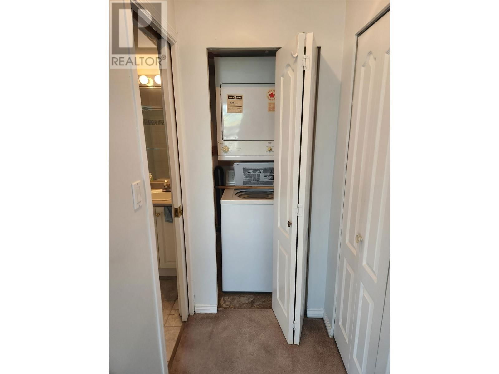 207 - 688 56TH AVENUE Image 5