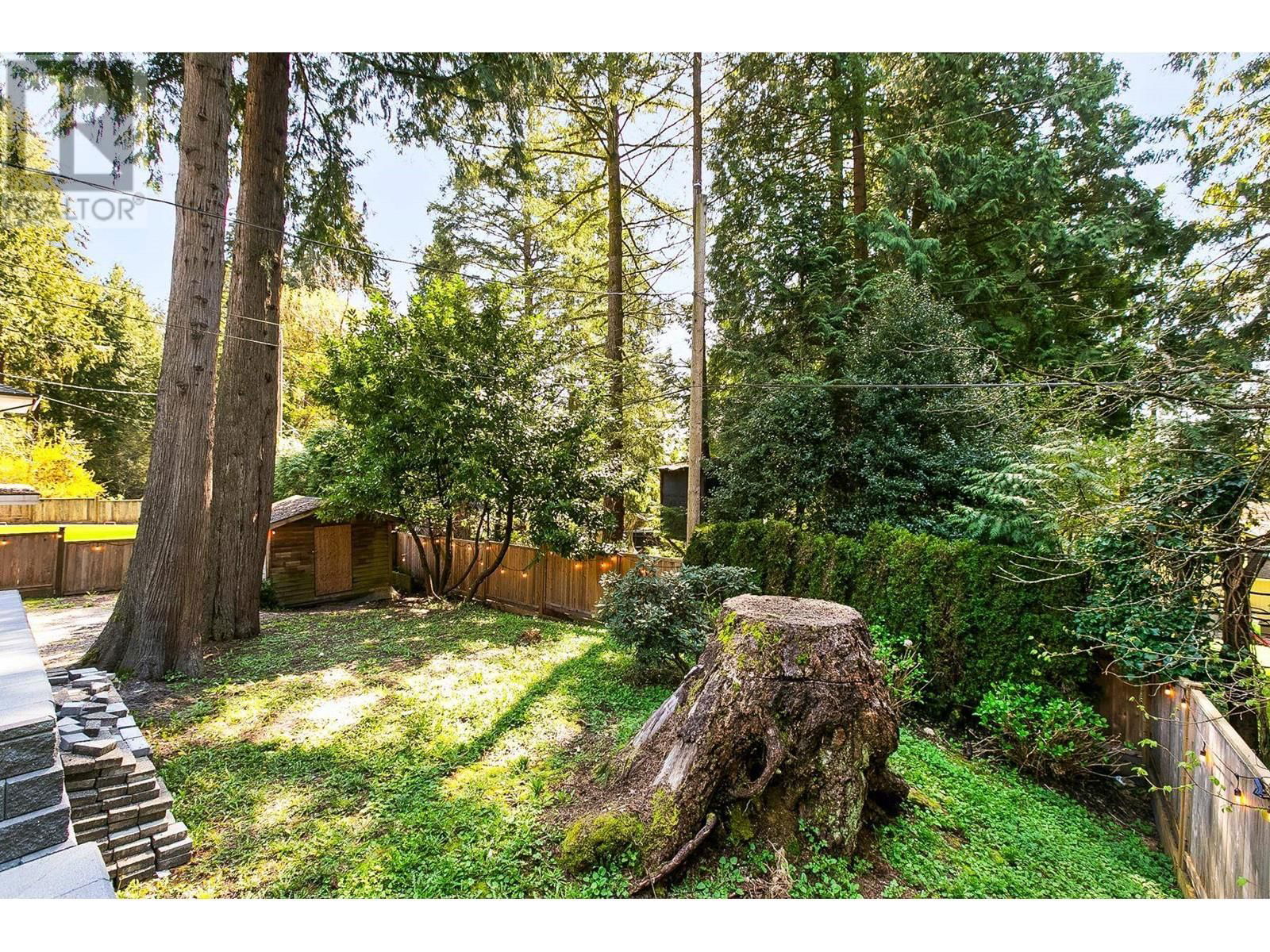 388 MULGRAVE PLACE Image 34