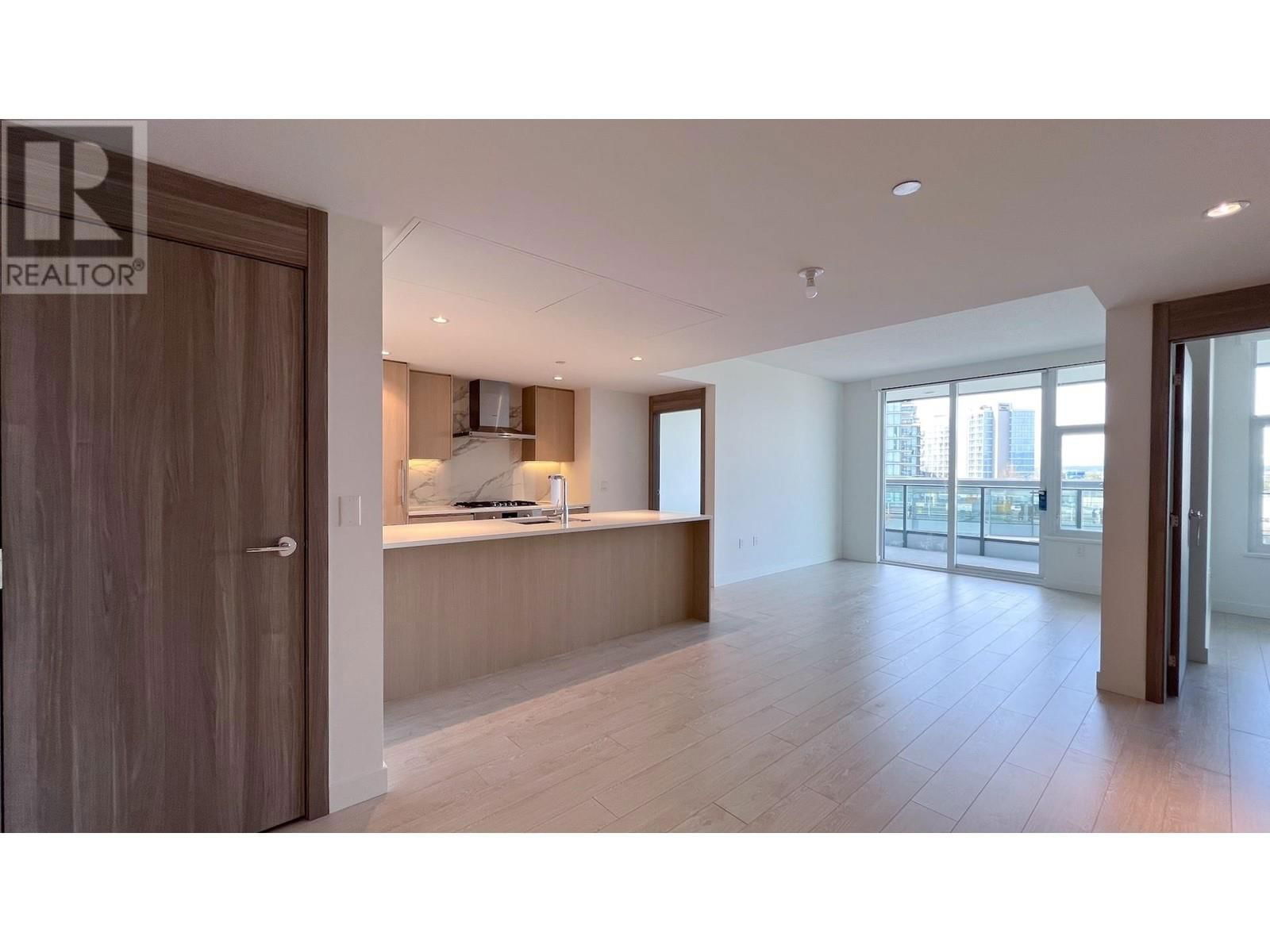 596 - 8671 HAZELBRIDGE WAY Image 4