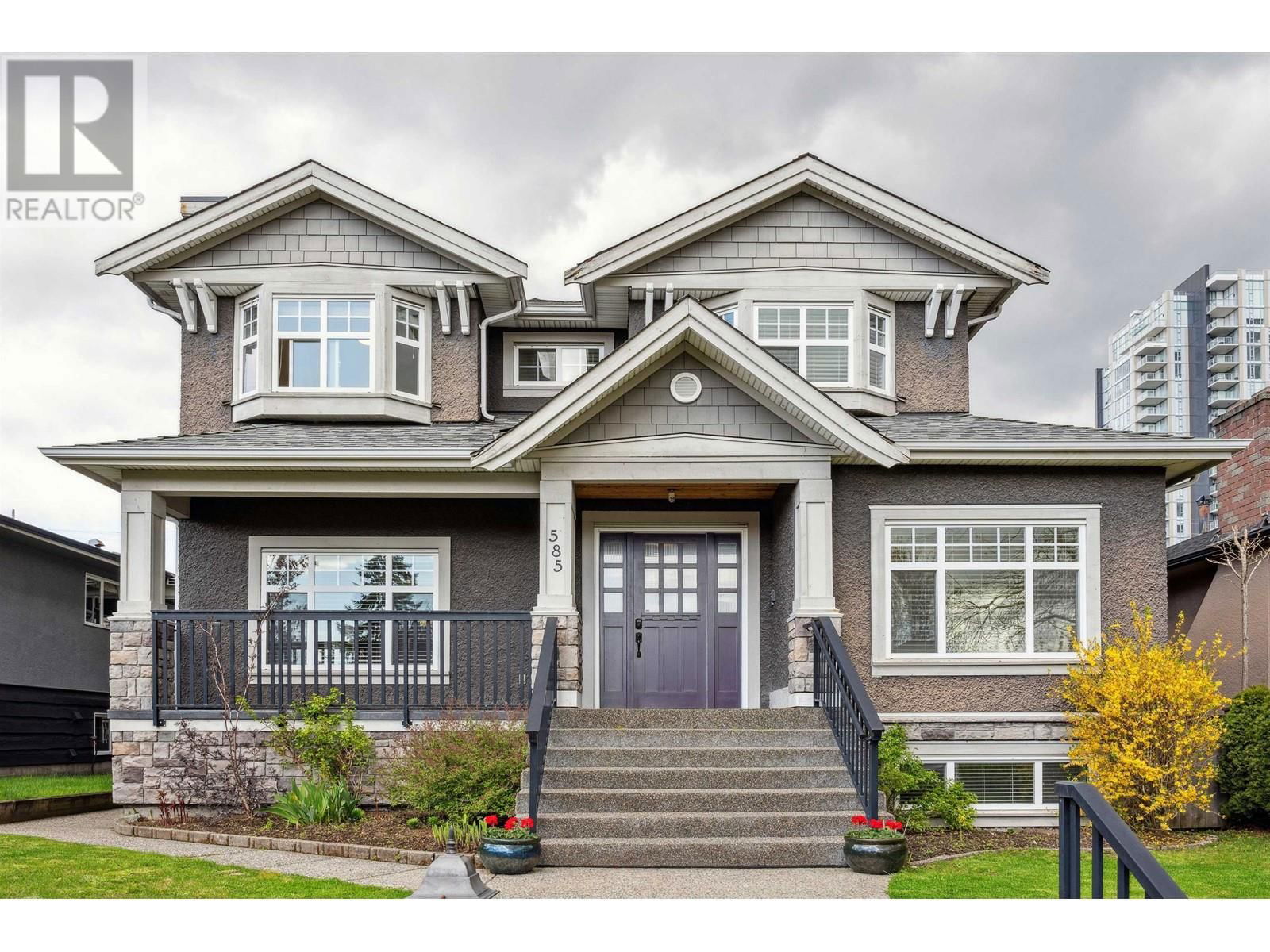 585 60TH AVENUE Image 1