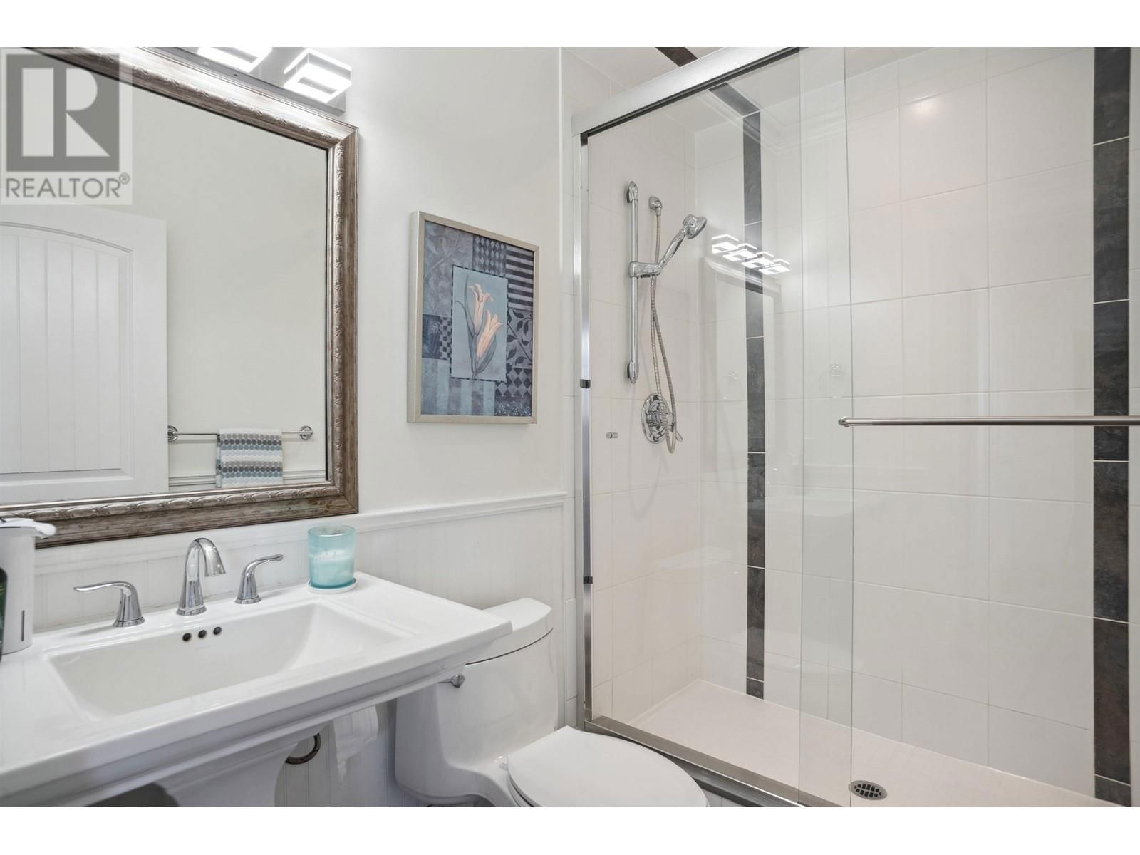 585 60TH AVENUE Image 14
