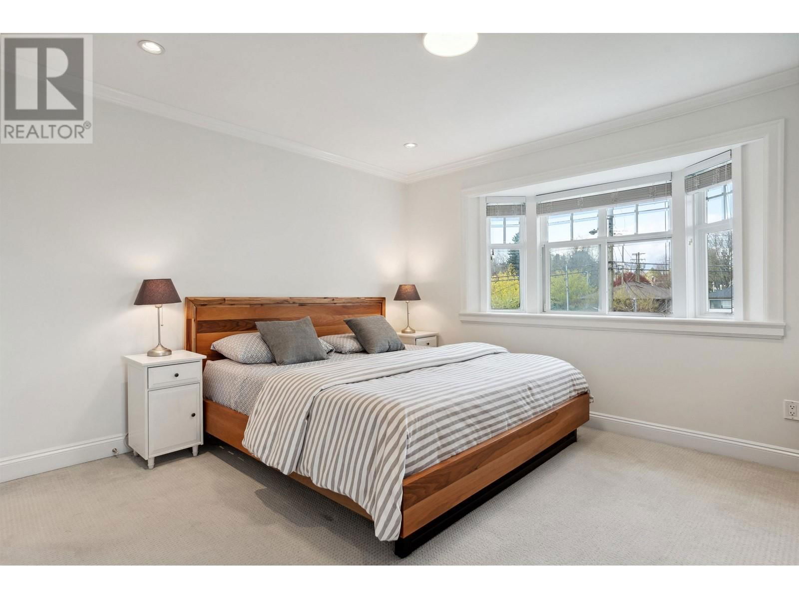 585 60TH AVENUE Image 15