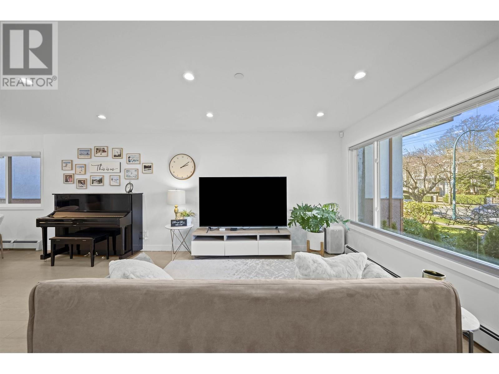 870 59TH AVENUE Image 2