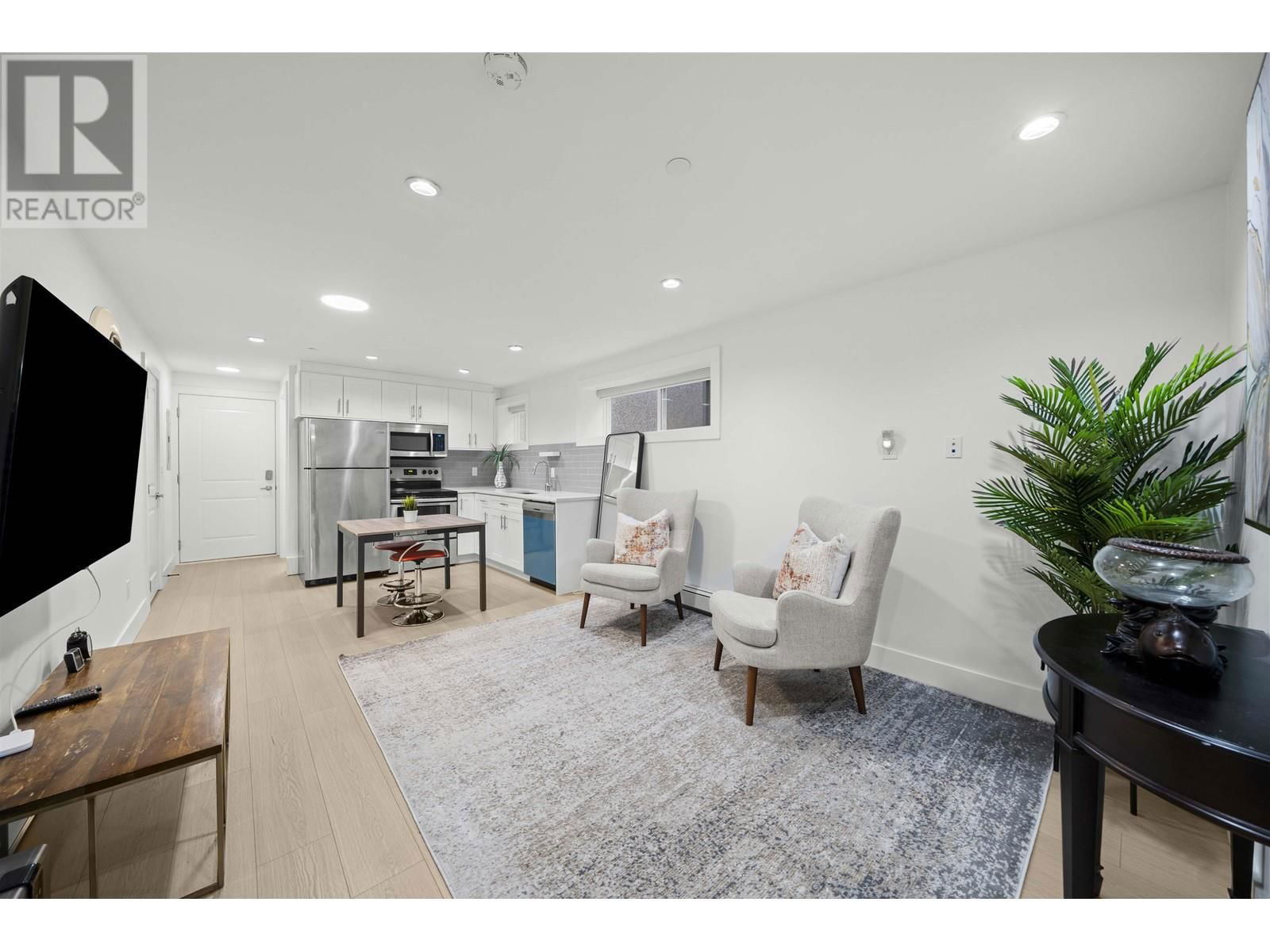 870 59TH AVENUE Image 20