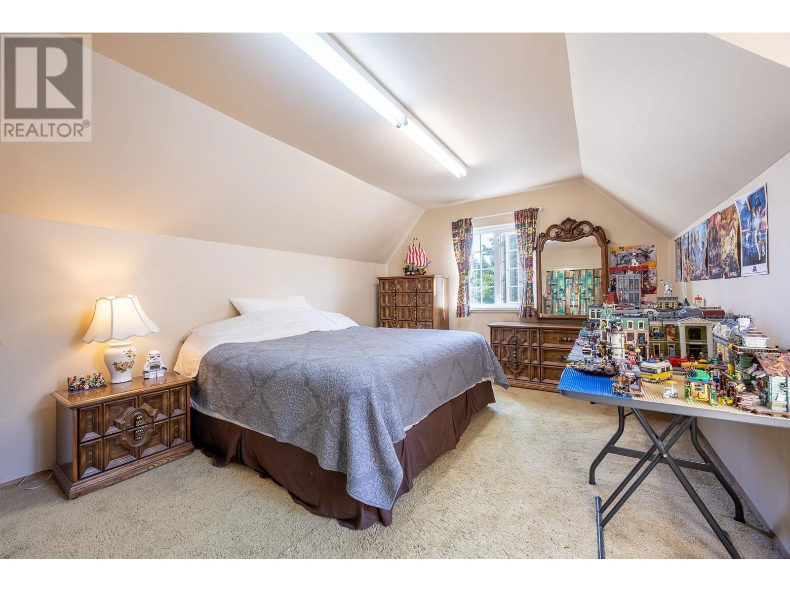 539 NEWCROFT PLACE Image 31