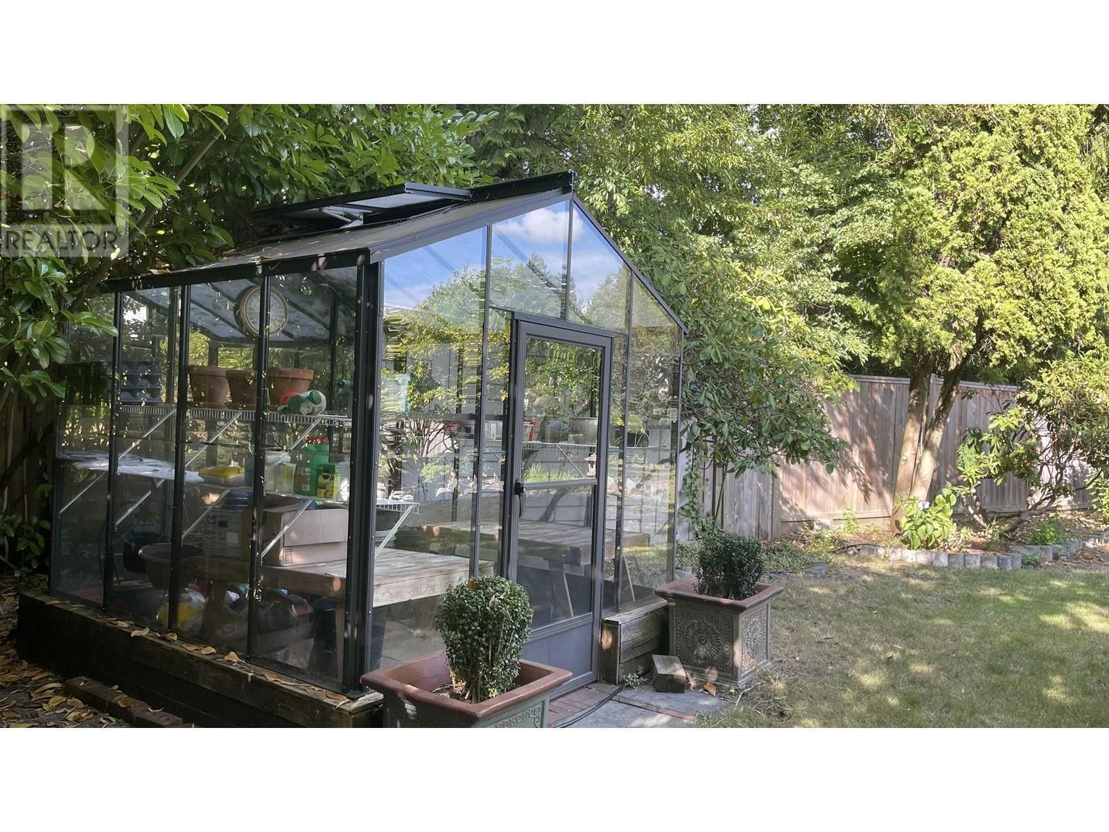 539 NEWCROFT PLACE Image 36
