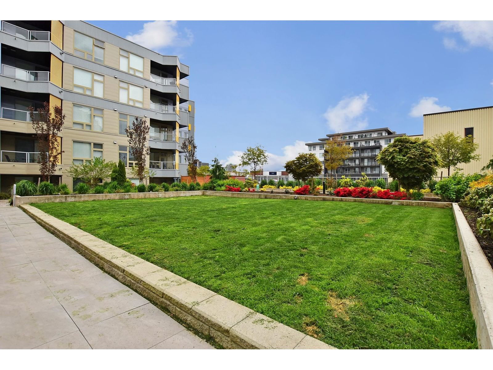 202 - 32828 LANDEAU Image 21
