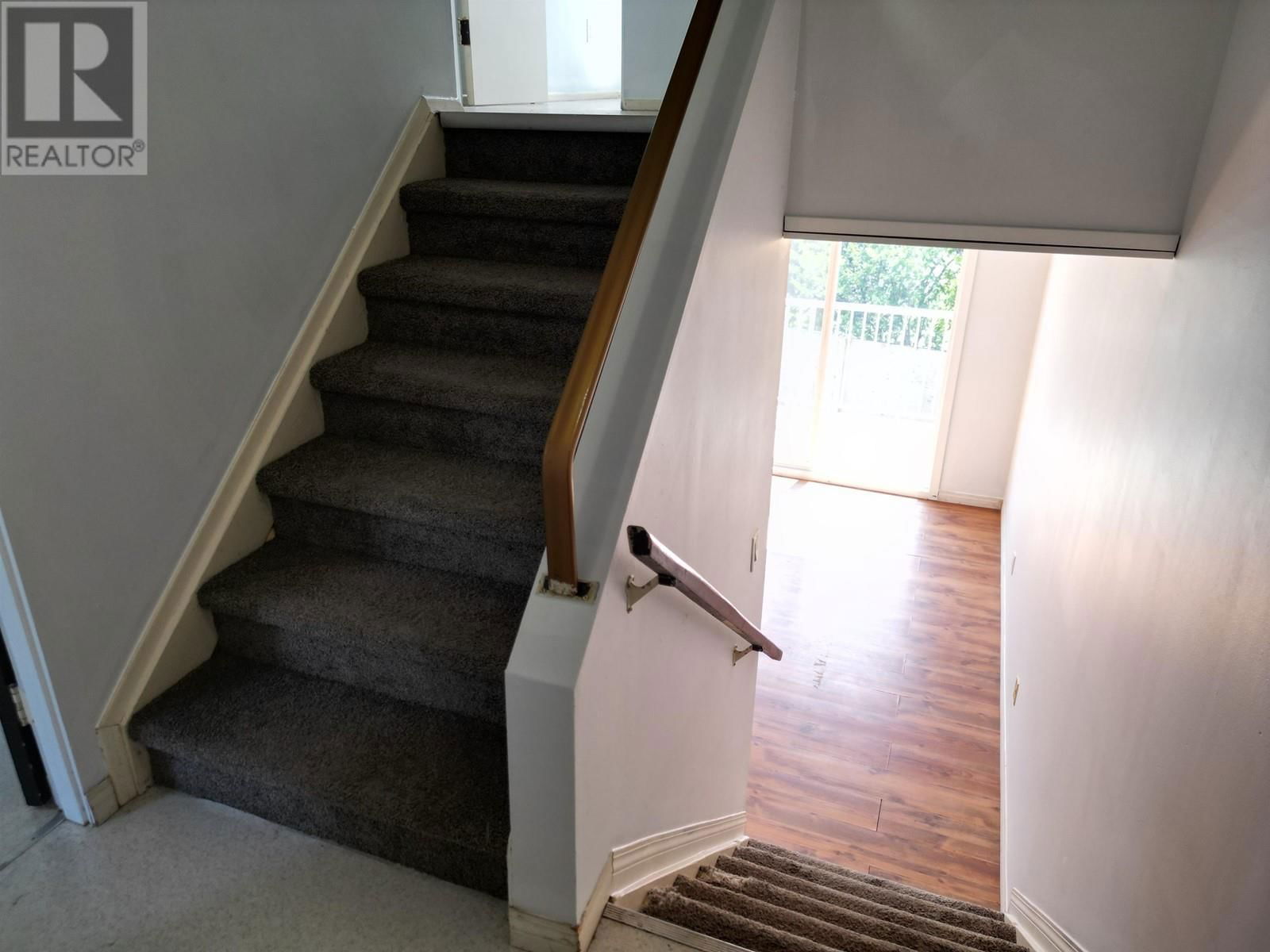 60 - 605 CARSON DRIVE Image 14