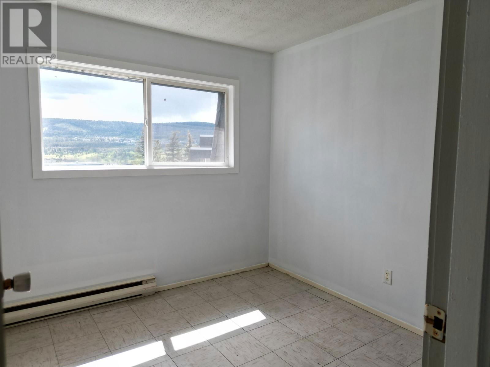 60 - 605 CARSON DRIVE Image 18