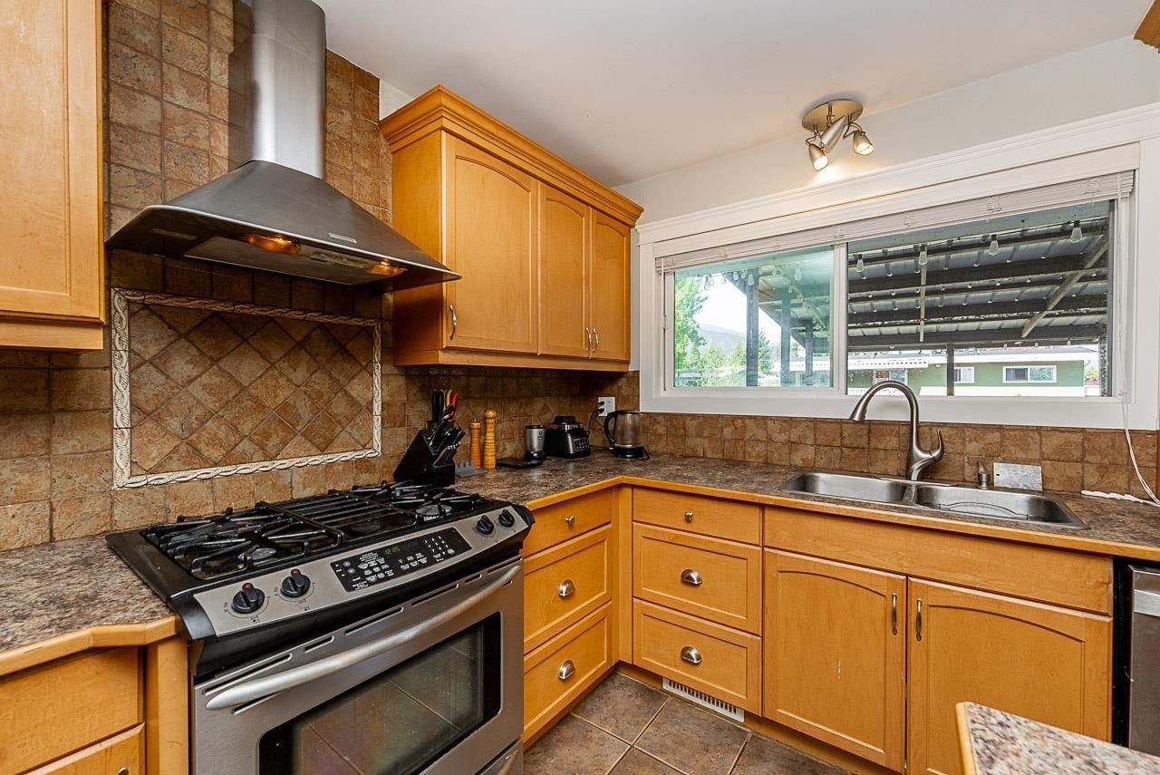 46105 AVALON AVENUE Image 12