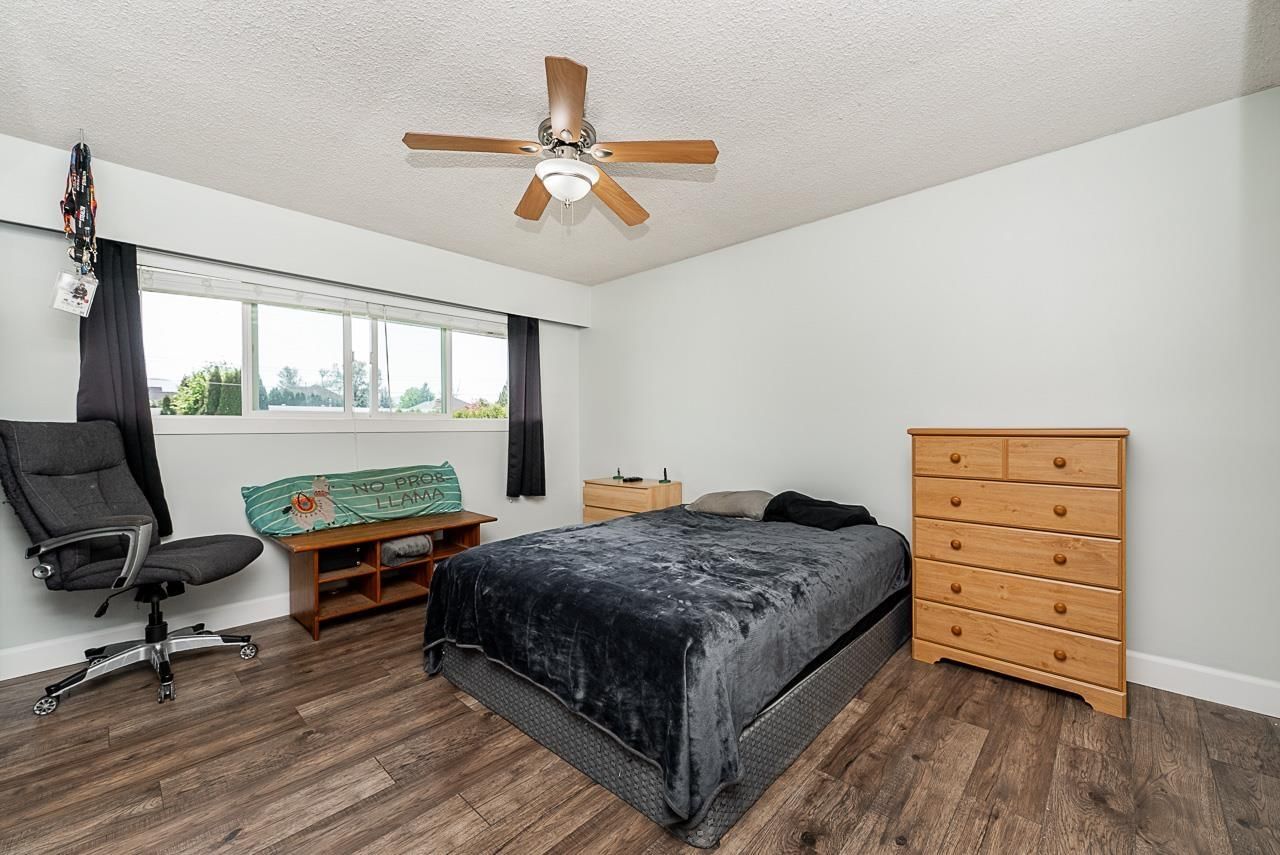 46105 AVALON AVENUE Image 14