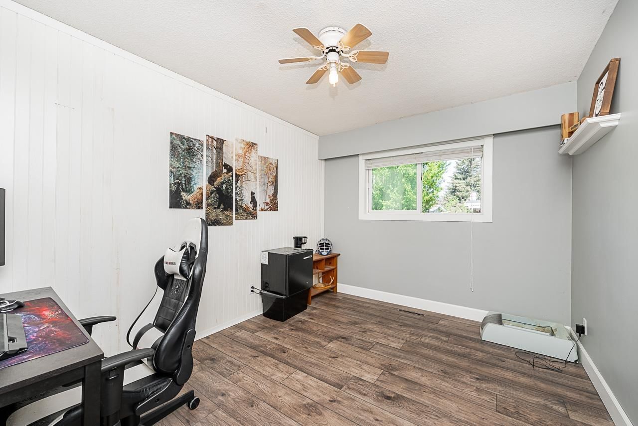 46105 AVALON AVENUE Image 16