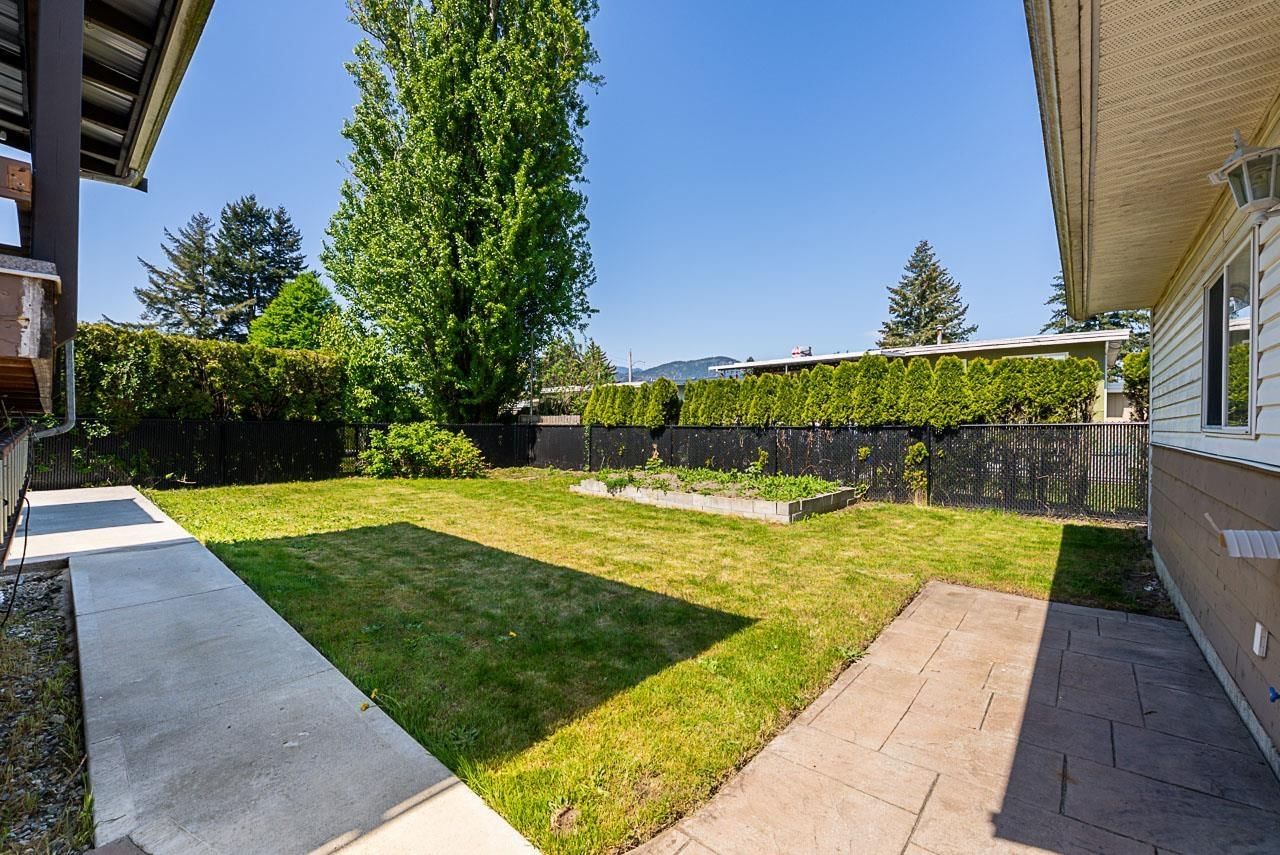 46105 AVALON AVENUE Image 33