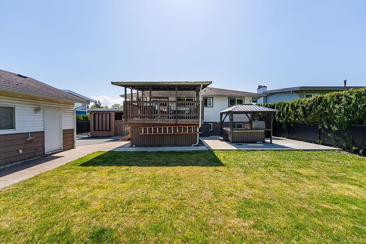 46105 AVALON AVENUE Image 37