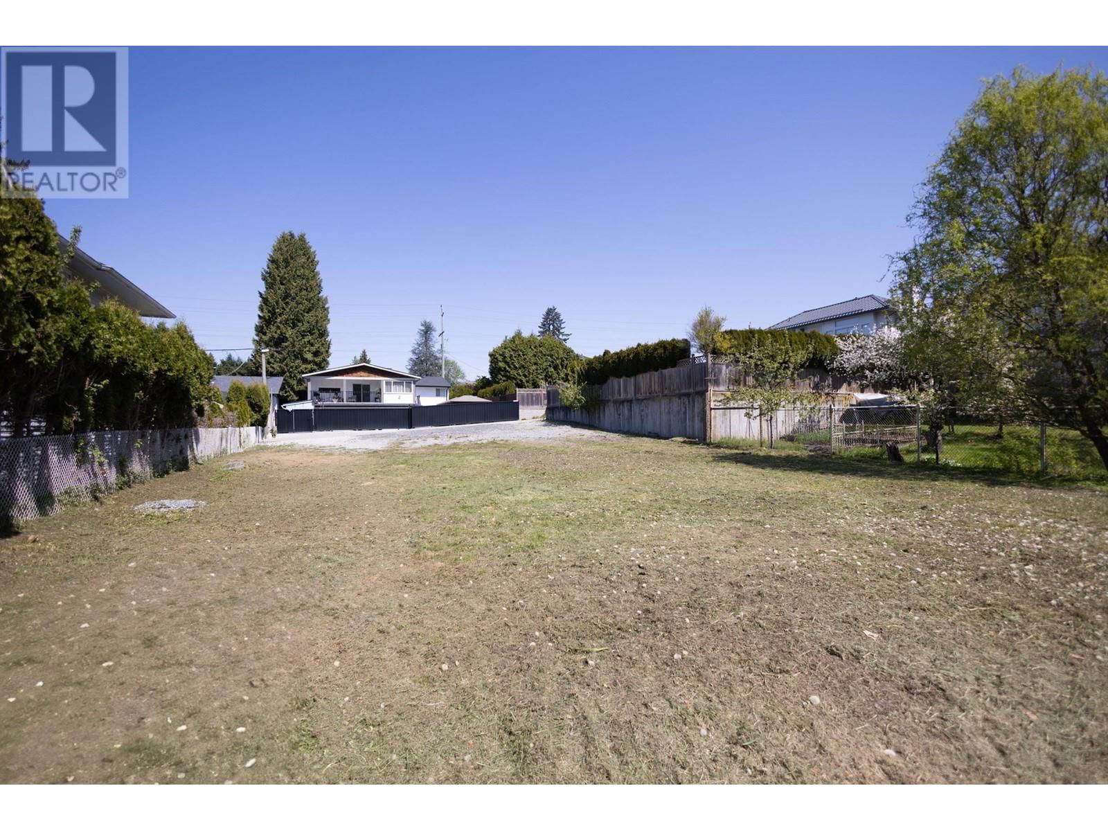 1213 GROVER AVENUE Image 12