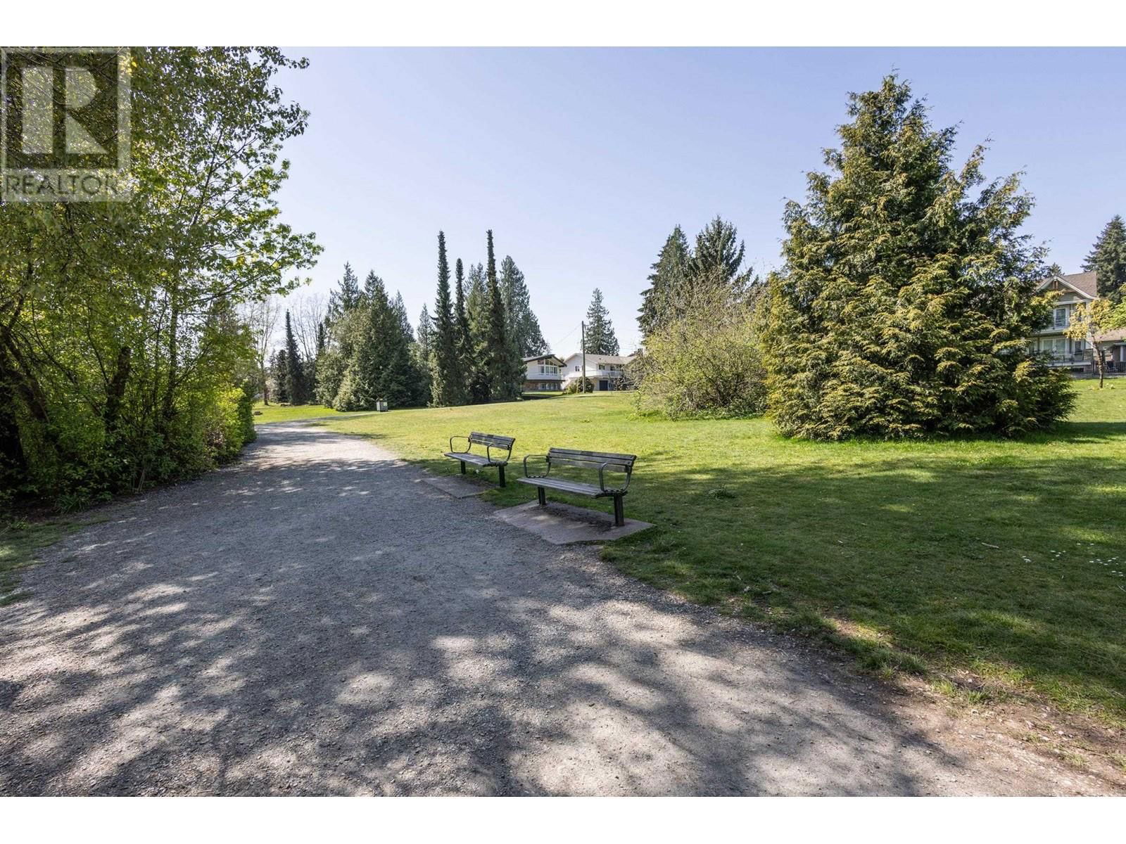 1213 GROVER AVENUE Image 16